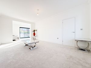 Photo 4- click for photo gallery